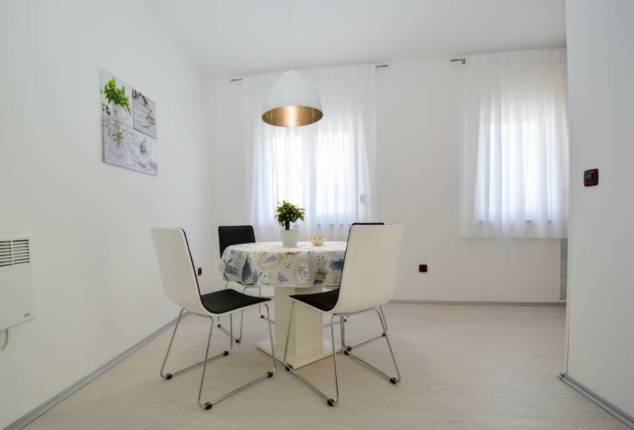 Appartement Sia House à Pula Extérieur photo